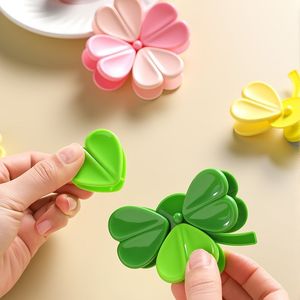 Four Leaf Clover Magnetic Seal Clip Food Bag Clip Snack Sealing Clip Refrigerator Magnet Creative Bag Closure - Product Image 2