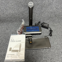 BLX24SM58 Drahtlose Mikrofon-Aufbewahrungstasche für Bühnenauftritte Karaoke Live-Streaming - Professionelle Nutzung 20Hz-20KHz 60dB SNR