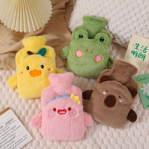 Bouillotte en peluche mignonne de dessin animé, anti-explosion, chauffe-ventre pour étudiants et usage au bureau - Product Image 1
