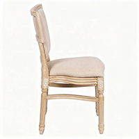 Chaises empilables en bois vintage françaises pour mariage et événements avec coussin rembourré