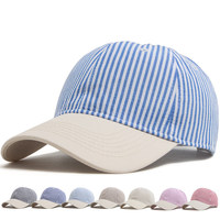 Casquettes à 6 panneaux rayées brodées sur mesure, casquette de baseball bicolore, esthétique côtière preppy, casquette de soleil à fines rayures, style rétro resort