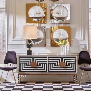 Buffet Moderne Jonathan Adler à Rayures Noires et Blanches avec Portes Vitrées, Meuble de Rangement Op Art pour Salon - Product Image 2