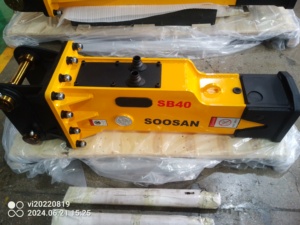 Martillo Hidráulico SOOSAN SB 40 Tipo Caja para Excavadoras de 4-7 Toneladas, Motor, Cincel, Componentes Principales, 1 Año de Garantía CN - Product Image 4