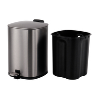 Poubelle carrée à pédale avec finition satinée mate haut de gamme pour la maison, la salle de bain, l'angle, avec fermeture douce