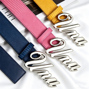 เข็มขัดหัวเข็มขัดรูปตัวอักษร <span class=keywords><strong>Umu</strong></span> สีเงินโครเมี่ยม ดีไซน์เนอร์ออกแบบเอง วัสดุโลหะผสมสังกะสี  สำหรับผู้หญิง สีชมพู ฟ้า เหลือง - Product Image 1