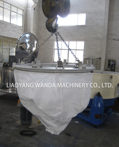 Equipo de procesamiento químico Centrífuga de filtro de bolsa de elevación eficiente para recuperación de solventes - Product Image 3