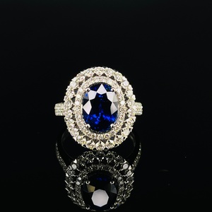 Bague de Fiançailles et de Mariage Unisexe de Luxe Personnalisée en Or 14k 18k avec Pierres Précieuses Bleu Royal Créées en Laboratoire 1CT et Or Rouge Sang de Pigeon, Plaqué Rhodium - Product Image 1