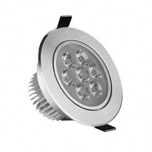 Downlight <span class=keywords><strong>LED</strong></span> 3W 5W 7W 9W 12W Lampe <span class=keywords><strong>de</strong></span> plafond encastrée en aluminium 220V 110V Éclairage domestique pour cuisine salon <span class=keywords><strong>salle</strong></span> <span class=keywords><strong>de</strong></span> <span class=keywords><strong>bain</strong></span> - Product Image 3