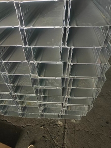 Bandeja Portacables Galvanizada en Caliente Directa de Fábrica, Puente Portacables Metálico Ignífugo y Anticorrosión para Uso Exterior - Product Image 6