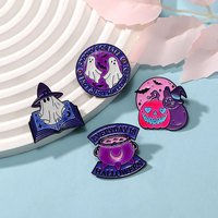 Broche d'Halloween fantôme blanc tête de citrouille, épinglette fantaisie de dessin animé, accessoire de fête costumée pour femme