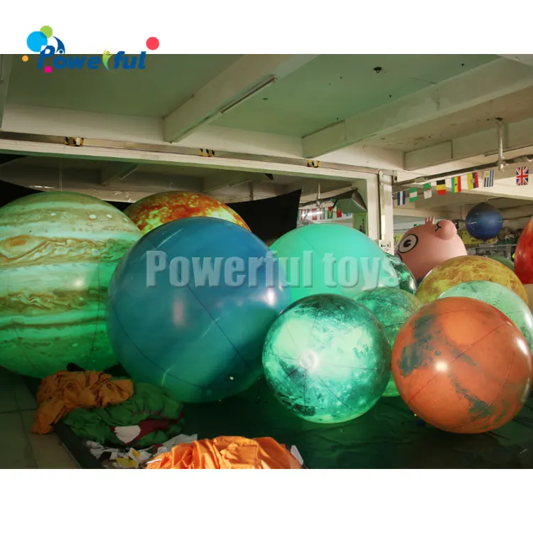 La dimensione su ordinazione ha condotto la palla gonfiabile del pallone del pianeta d'attaccatura del PVC della terra del sole della luna gonfiabile