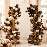 Kunstbloemen Maillard-stijl Herfstdecoratie Bruidsbloemen Decoraties Op maat gemaakte bloemstukken voor boog Feestelijke sfeerdecoratie