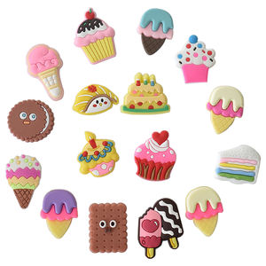 Vente en gros de breloques de chaussures personnalisées qui brillent dans le noir, accessoires de décoration pour chaussures - Product Image 1