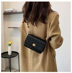 Hot Selling <b>Small</b> Chain Fashion Female Crossbody Bag Ladies Shoulder Bags Brands <b>Handbags</b> for Girl Tanjing - Product Image 3
