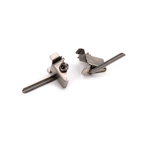 Pièces d'estampage métallique personnalisées, composants estampés de précision en acier inoxydable et en aluminium - Product Image 5