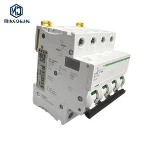 IC65L C16A 1P C25A IC65L 2P D32A IC65L 3P IC65L C63A 4P เบรกเกอร์ขนาดเล็ก MCB ความสามารถในการทำลายสูงรางดินแอร์15kA - Product Image 1