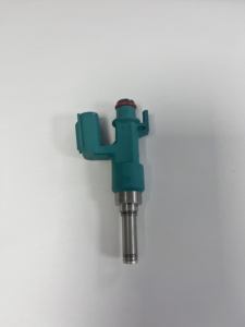 Divers Injecteurs d'<span class=keywords><strong>essence</strong></span> d'origine pour <span class=keywords><strong>Toyota</strong></span> Corolla Hybrid Camry Prado Corolla <span class=keywords><strong>Yaris</strong></span> Jeep LEXUS - Product Image 4