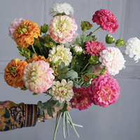 Ranting Ranunculus Buatan Realistis Grosir, Bunga Buttercup Palsu dalam Jumlah Besar untuk Perlengkapan Florist, Dekorasi Pernikahan & Komersial Musiman