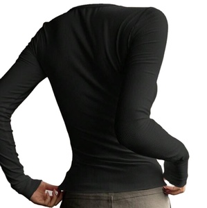 Europe et États-Unis matériau côtelé demi-bouton <span class=keywords><strong>chaud</strong></span> épice sexy mince à l'extérieur pour porter des vêtements pour femmes <span class=keywords><strong>t</strong></span>-<span class=keywords><strong>shirt</strong></span> à manches longues - Product Image 4