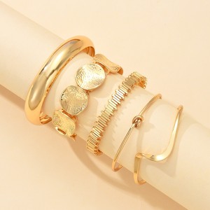 KISSWIFE Conjunto de 4 Peças de Pulseiras Ajustáveis com Nó em Liga de Zinco Dourada Vintage Geométrica para Joias de Festa Unissex - Product Image 5