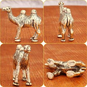 Figura de Camello de Latón Vintage Hecha a Mano - Decoración Única de Metal con Forma de Animal para el Hogar y Eventos - Product Image 3