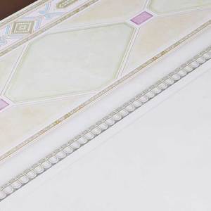 Plafond suspendu carré en <span class=keywords><strong>PVC</strong></span> moderne Alumtimes, imperméable, panneaux de plafond suspendu, matériau de charpente en <span class=keywords><strong>PVC</strong></span> pour la décoration intérieure des bureaux - Product Image 5