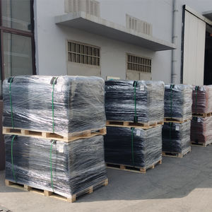 Tapis de sol en caoutchouc imperméable avec trous de drainage - Product Image 6