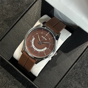 Reloj de Hombre 2026, Deportivo, Casual, a Prueba de Agua, con Diseño Creativo Hueco, Calendario y Movimiento de Cuarzo - Product Image 2