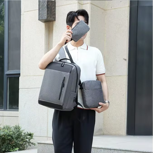 Mochila Impermeable para Portátil Oxford con Puerto USB, Diseño Geométrico Antirrobo, Unisex, para Viajes de Negocios, Multifuncional, Personalizable - Product Image 3