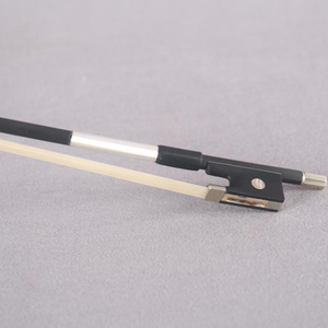 قوس كمان G141 4/4 عالي الجودة مصنوع يدويًا من ألياف الكربون مع ضفدع من خشب الأبنوس - Product Image 4