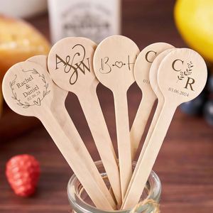 Faveurs de mariage personnalisées, bâtonnets à mélanger en bois, agitateurs pour cocktails, bâtonnets à mélanger en bois gravés pour les fêtes - Product Image 1