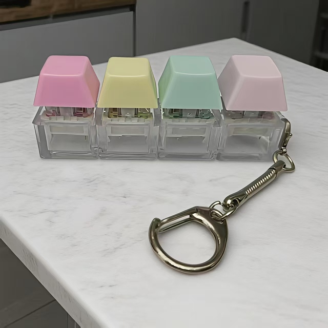 LED Light Mechanical Keycap Keychain Keyboard Keyring Fidget Decompression Toys Click Fidget Keychain Stim Stress Relief  Toy