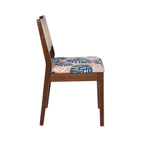 Chaises de restaurant d'extérieur modernes de haute qualité avec revêtement en cuir PU et tissus à motifs personnalisables, dossier stable