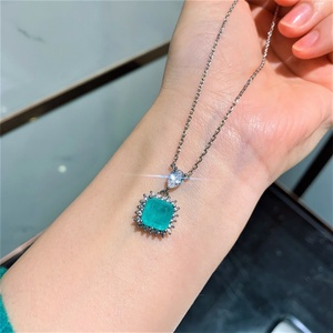 Vintage Minimalist 9*9mm Cubic Zirconia Inlaid Jewelry Eco-friendly Copper Sunflower Pendant <b>Cross</b> <b>Chain</b> Necklace for Women - Product Image 4