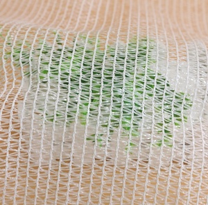 Malla antigranizo blanca de HDPE 100% virgen de 50GSM, 4*100m, para agricultura, huertos y viñedos - Product Image 3