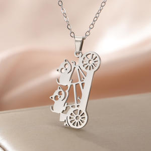 สร้อยคอรูปแรคคูนสำหรับปั่นจักรยานน่ารักสำหรับทำจากสเตนเลสสตีลสร้อยคอรูปสัตว์ของขวัญวาเลนไทน์ - Product Image 2