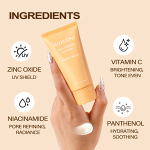 <span class=keywords><strong>Crema</strong></span> <span class=keywords><strong>Solare</strong></span> Vegana Naturale SPF50+ PA+++ con Glutatione e Niacinamide, <span class=keywords><strong>Protezione</strong></span> UV Idratante, Etichetta Privata all'Ingrosso - Product Image 3