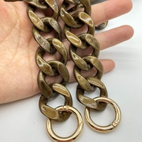 Chaîne acrylique rétro personnalisée en résine bronze brillant, boucle ouverte, sac à main, chapeau, coque de téléphone portable, chaîne en résine 27x33mm
