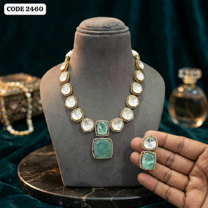 Elegante Conjunto de Collar con Colgante de Corte Cojín Verde Menta, Joyería Tradicional para Boda, Collar de Diseño Premium - Product Image 2