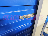 Conteneur de stockage portable pliable de 20 pieds avec deux portes latérales roulantes et cloison séparatrice, empilable