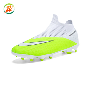 <span class=keywords><strong>Scarpe</strong></span> da <span class=keywords><strong>Calcio</strong></span> Professionali a Taglio Basso per Uomo, Uso Invernale Indoor, Tomaia in PVC, Suola in Gomma, per Allenamento Sportivo - Product Image 3