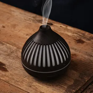 Hollow Essential Oil Aroma Diffuser Colorful Light Anhydrous Automatic Power Off Wood Grain Aromatherapy Humidifier