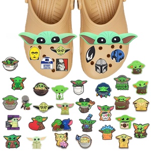 Breloques de chaussures à thème de films de science-fiction, vente en gros, décorations de chaussures animées américaines, accessoires mignons pour fans - Product Image 3