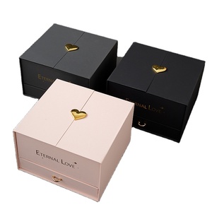 Contenitore regalo per confezione regalo in carta creativa per gioielli di fiori - Product Image 1