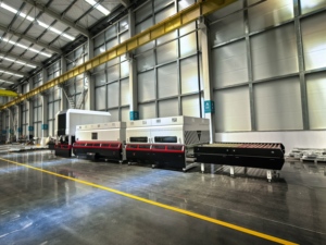 Machine de trempage du verre CNC, four de cintrage du verre, four de trempage du verre électrique <span class=keywords><strong>à</strong></span> économie d'énergie - Product Image 1
