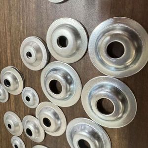 Tappo a Vite in Metallo Zincato, Utilizzato Come Rondella per Viti da Tetto, con Diametro di <span class=keywords><strong>35</strong></span> <span class=keywords><strong>Millimetri</strong></span> - Product Image 1