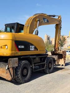 รถขุดล้อยาง CAT M320 มือสอง Caterpillar M320 น้ำหนัก 21 ตัน พร้อมเครื่องยนต์ C4.4 Stage V หัวต่อแบบ Quick Coupler ขาตั้งแบบ Outrigger สำหรับงานถนนในเขตเทศบาล - Product Image 6