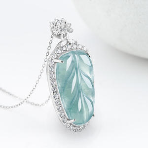 จี้หยกเจไดต์สีน้ำเงินธรรมชาติรูปใบไม้ เงินแท้ S925 เครื่องประดับผู้หญิง สไตล์จีน พร้อมใบรับรองการประเมินราคา D345 - Product Image 3