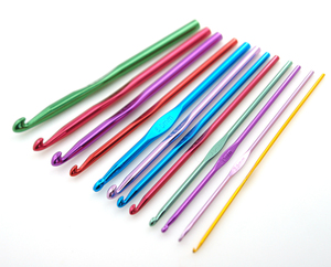Charmkey 12 pièces/ensemble <span class=keywords><strong>crochet</strong></span> en aluminium coloré ensemble avec paquet de sac en PVC - Product Image 2