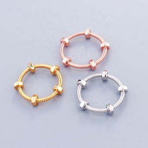 แหวนคู่รักสไตล์อินสตาแกรมสุดฮิต แหวนสกรูเหล็ก - Product Image 2